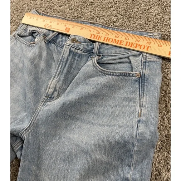 American Eagle Mom Jean Light Wash Denim Casual Womens 12 - Picture 8 of 9